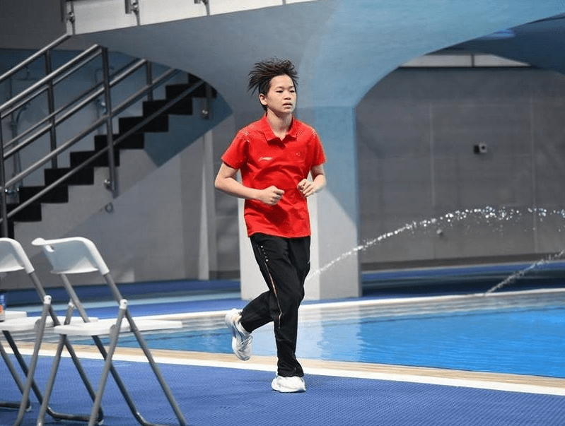 开云官方下载地址-关于东契奇重返赛场，败北首场状态出色，C9观众沸腾！赢得满堂喝彩的信息-开云官方下载地址